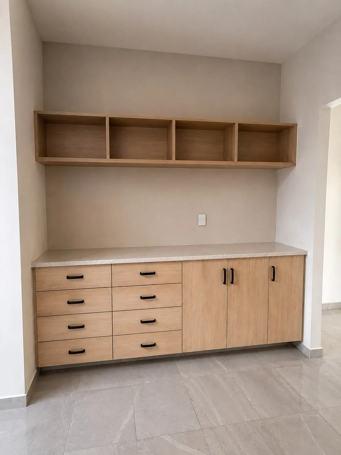 Armário planejado com gavetas para escritório